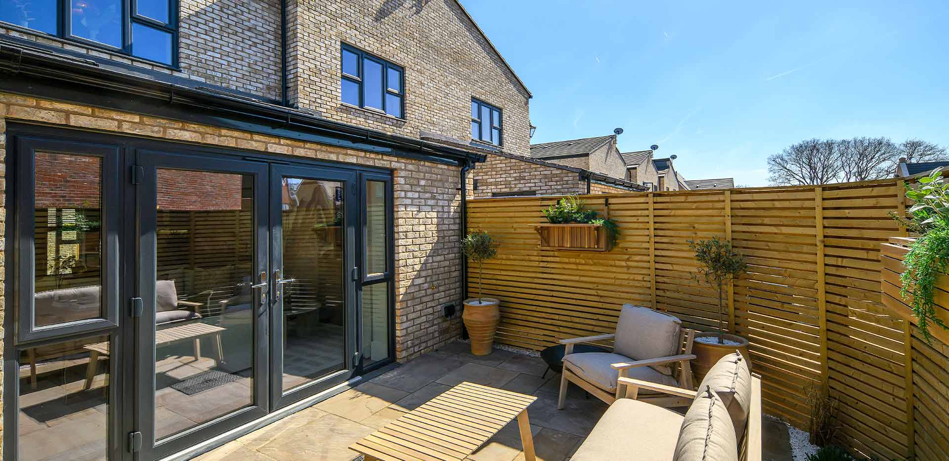 Hareshill, Exterior Image, Garden