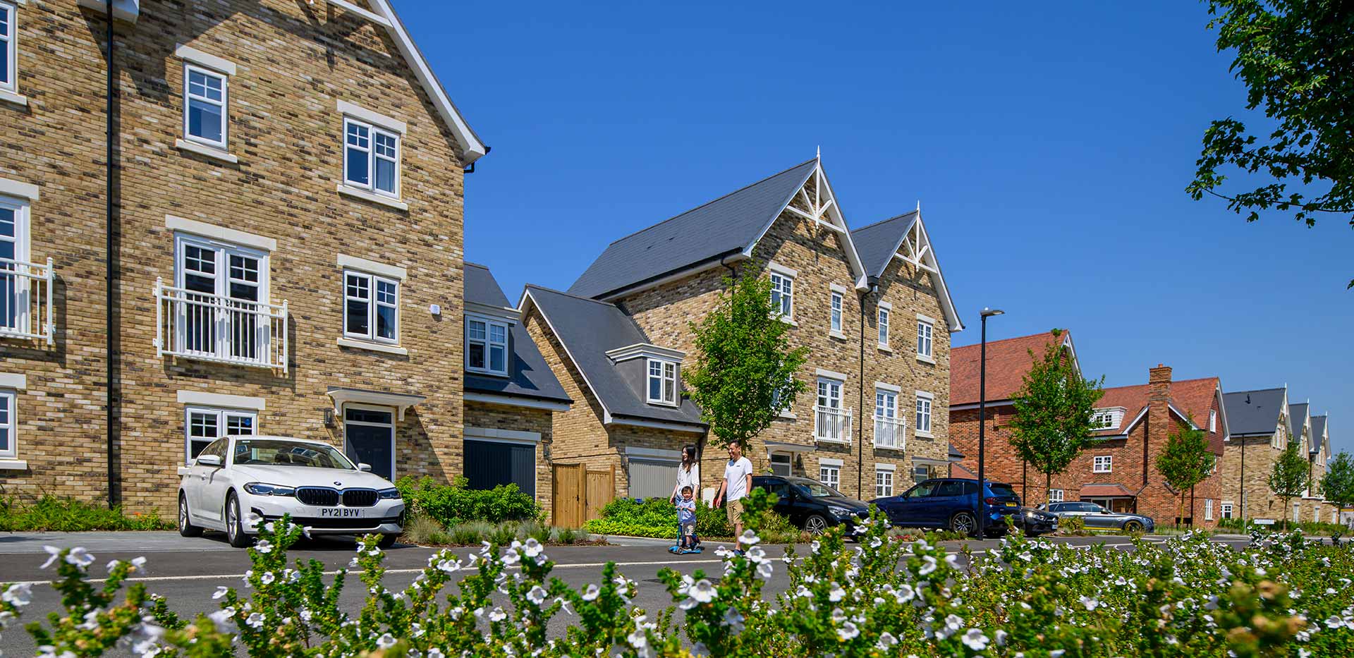 Property 409, Pinewood Green