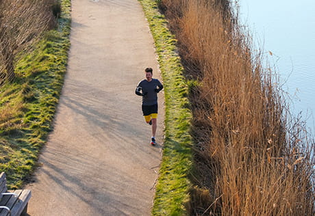 Green spaces around Heron Wharf