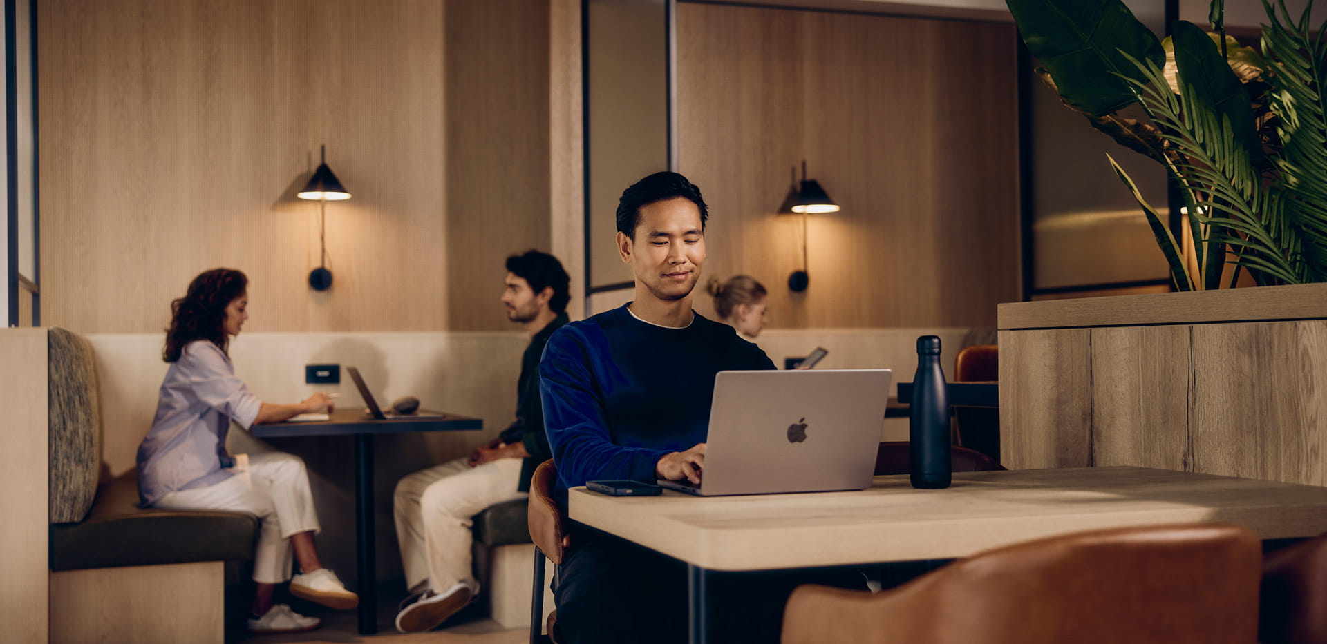 A co-working, study and dining space.