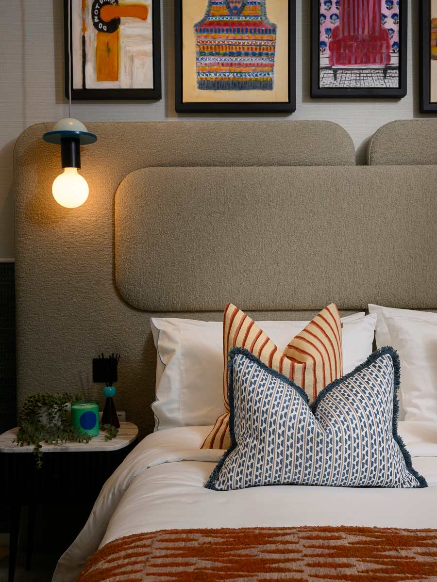 Heron Wharf The Millhouse showroom bedroom