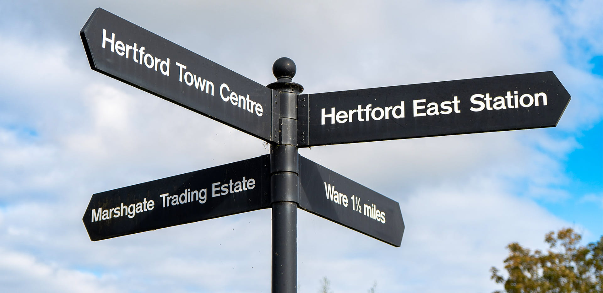 Hertford local area, sign posting
