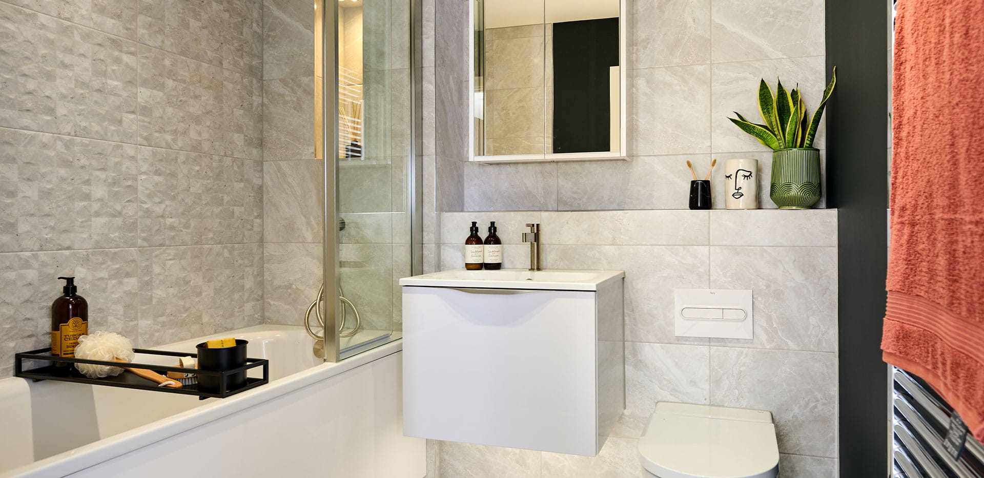 Highcroft, Interior, Bathroom