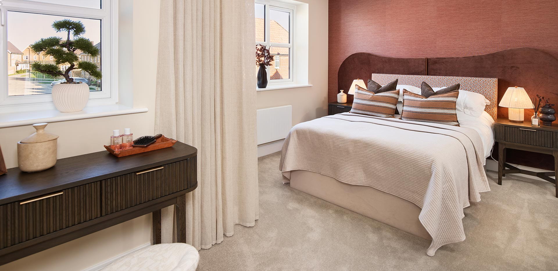 An interior Bedroom with a desk image at The Cornflower