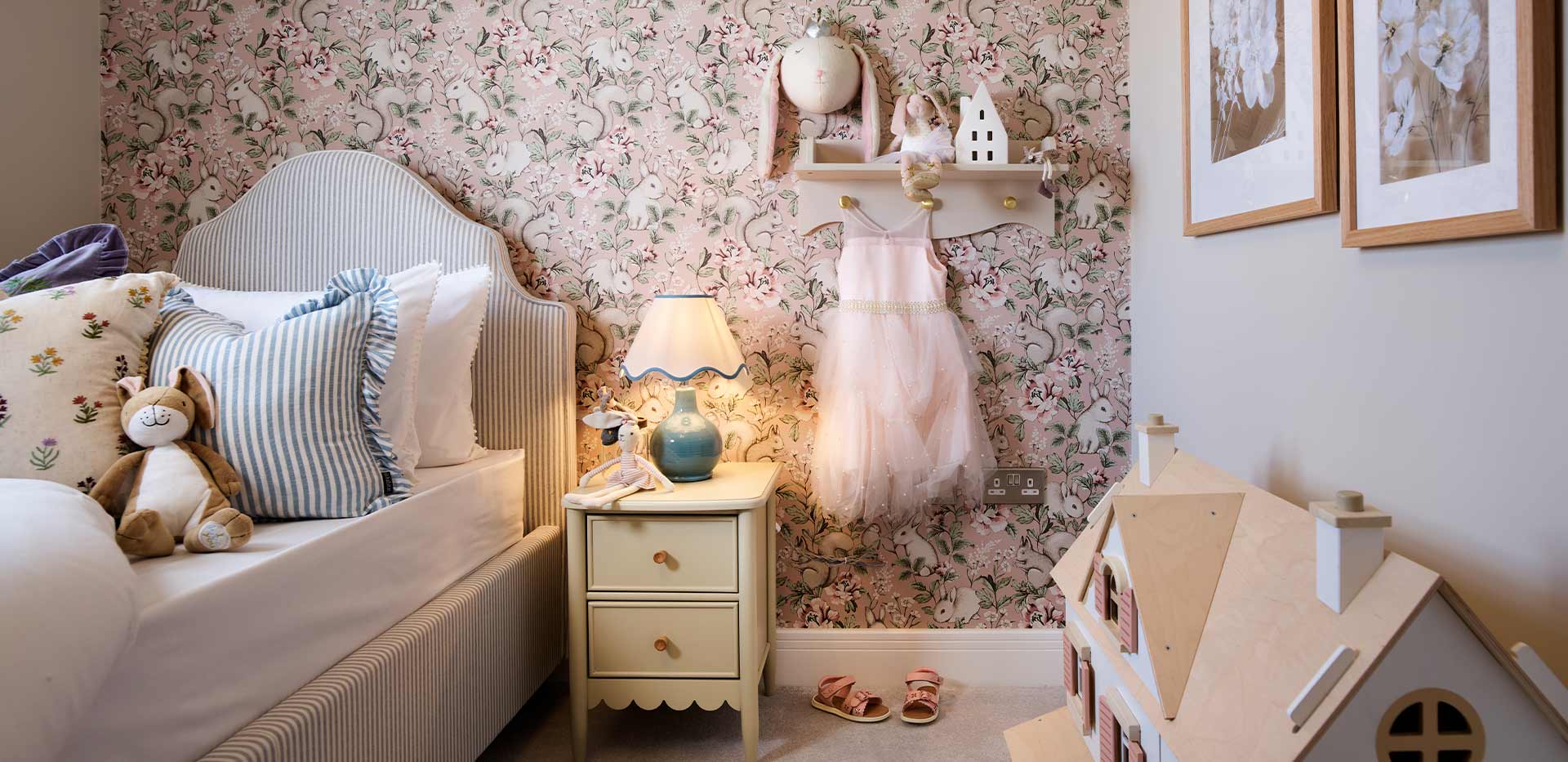 Highcroft, The Daffodil, Interior, Bedroom