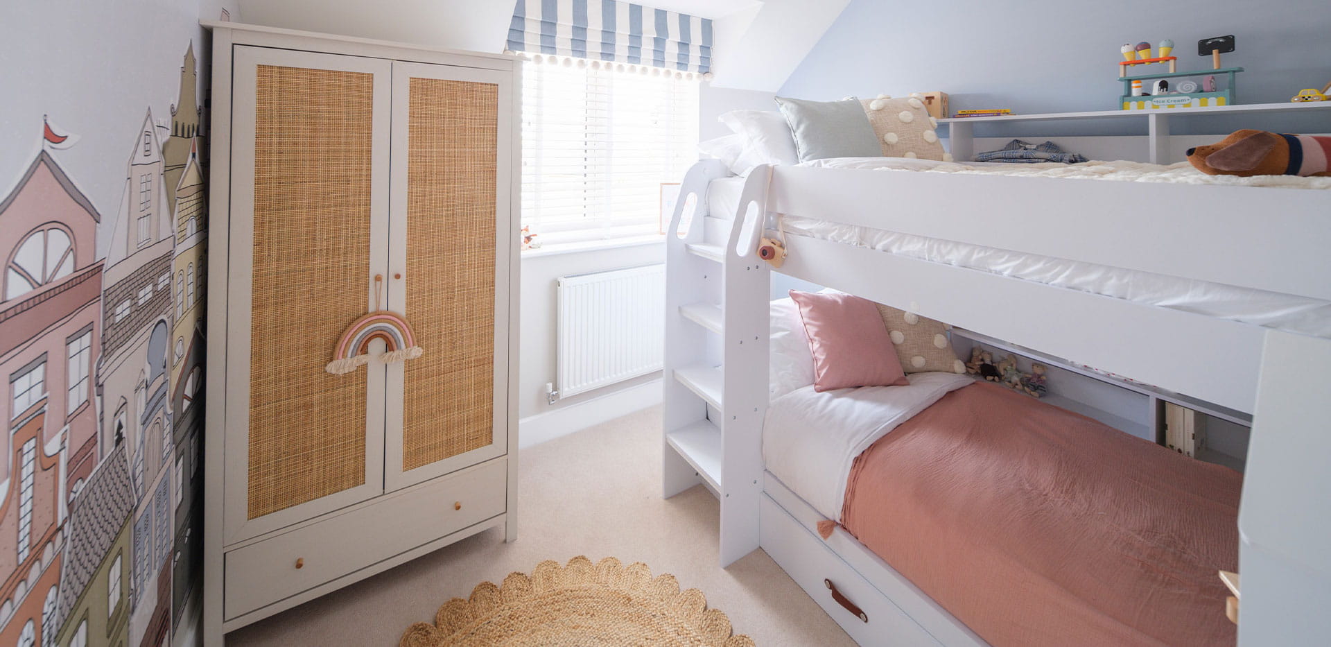 Highwood Village, Interior, Bedroom