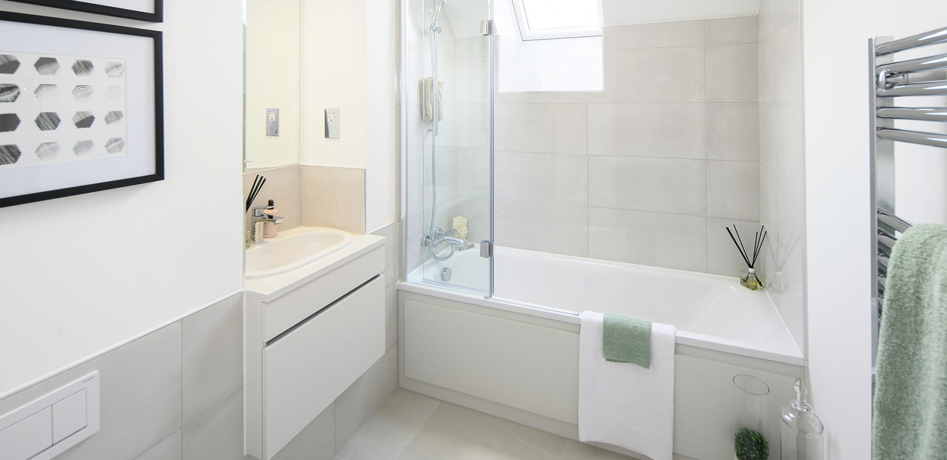 Hollyfields two bedroom apartment bathroom with a light theme