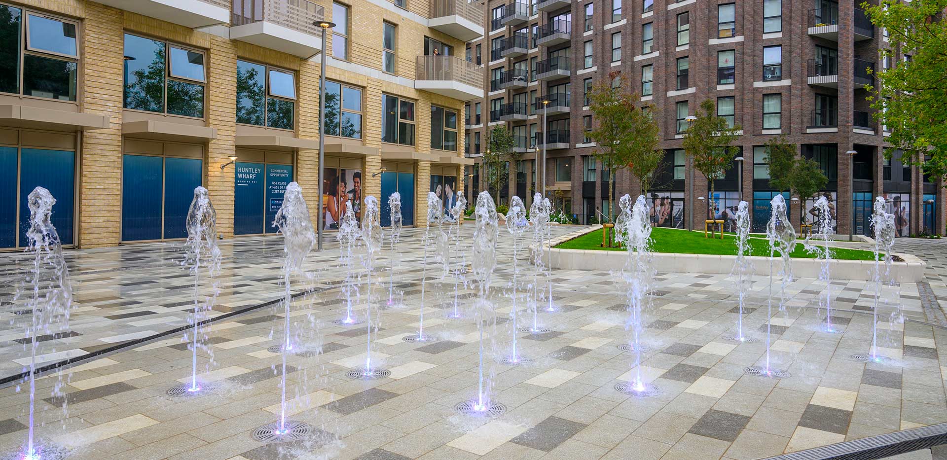 Berkeley, Huntley Wharf, Development Exterior