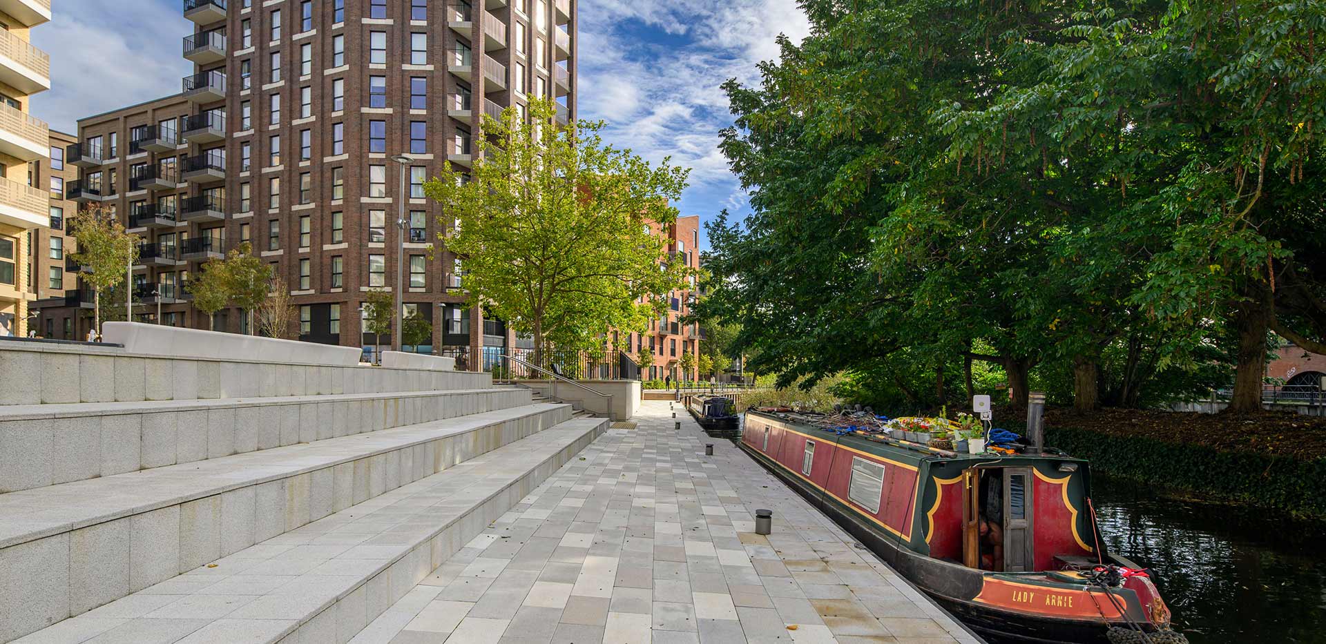 Berkeley, Huntley Wharf, Development Exterior