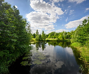 Kidbrooke Village lake image