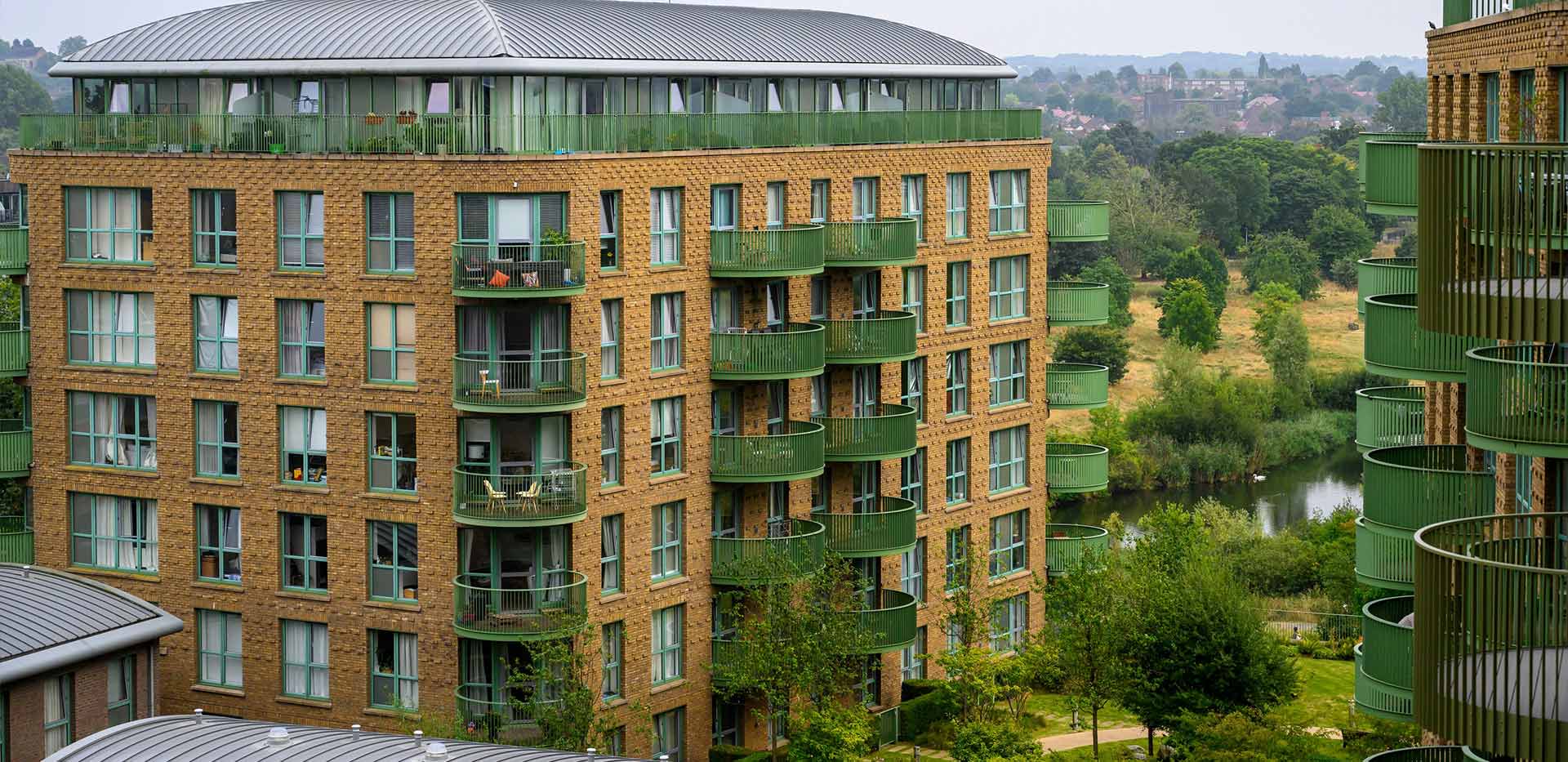 An exterior image of Waterlily Court at Kidbrooke Village