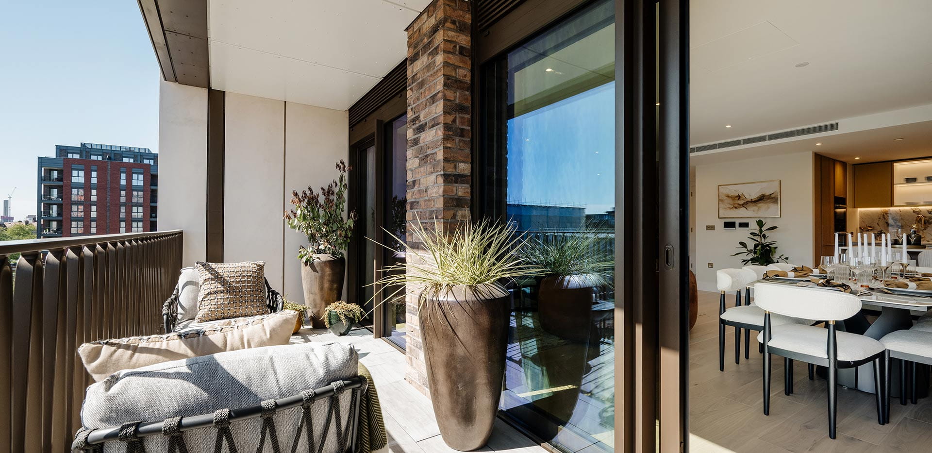 King's Road Park - spacious balcony with city views