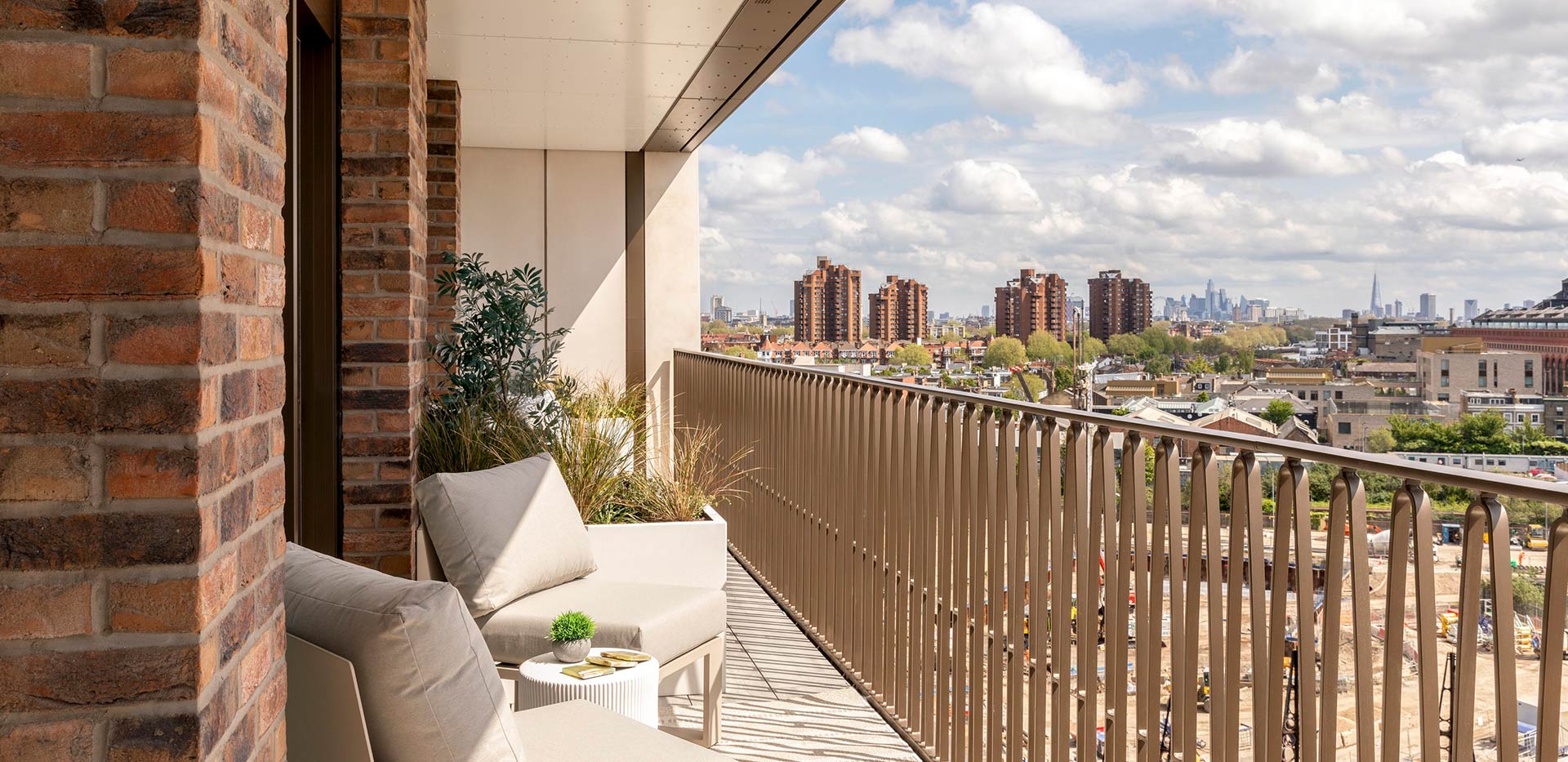 An image of the Balcony at Kings Road Park