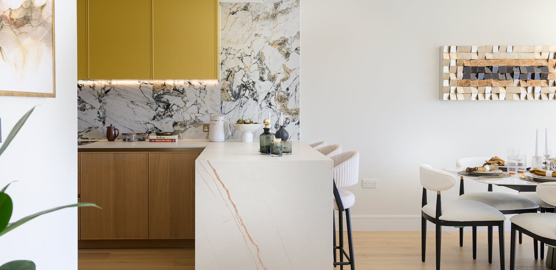 Kitchen island and dining table - marble white patterned finishes