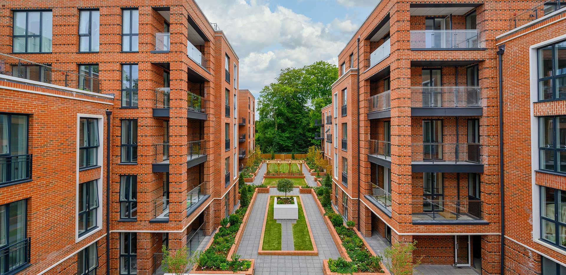 Berkeley, Knights Quarter, Exterior Images