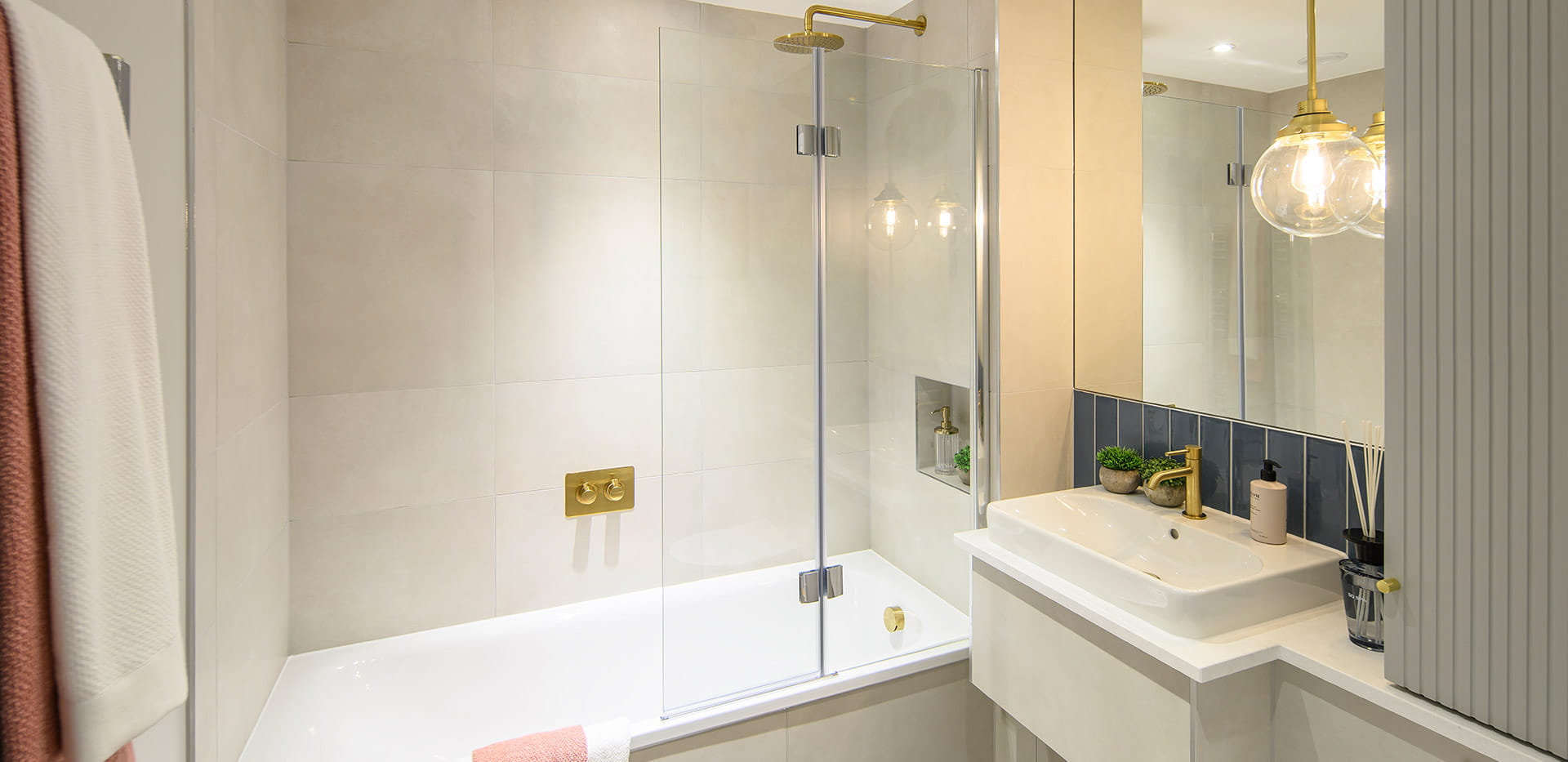 Knights Quarter Bathroom