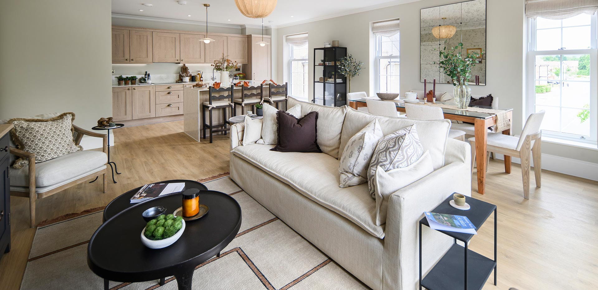 Leighwood Fields, Manor House home, open and spacious living area
