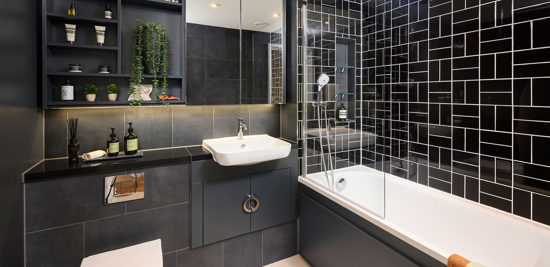 An interior Bathroom image at Lombard Square