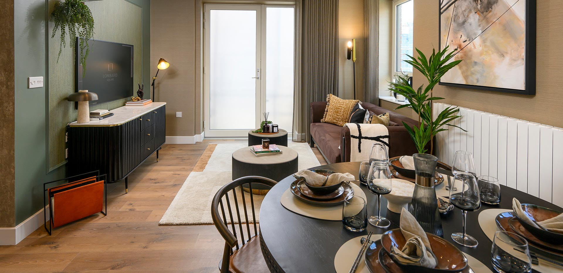 Lombard Square light and airy living and dining space