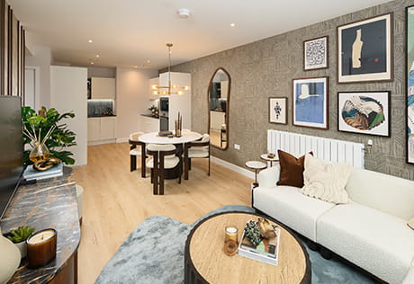 Lombard Square apartment, large living area