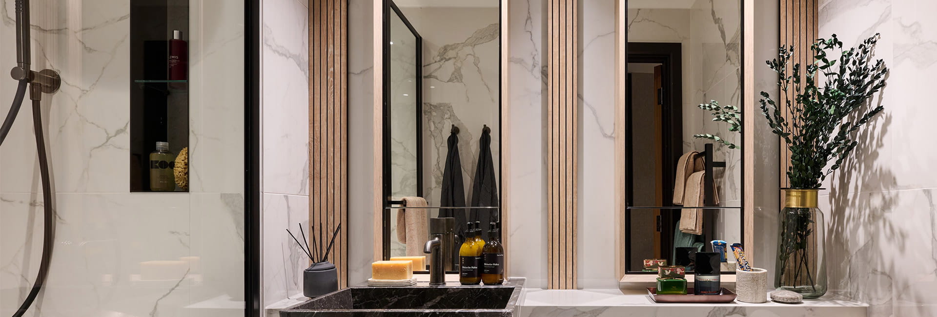 An interior Bathroom image at London Dock