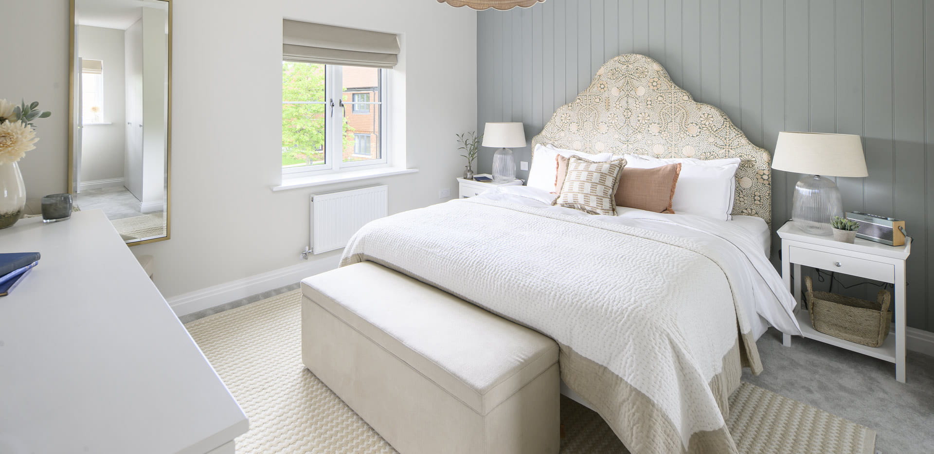 Oakhill, Interior Image