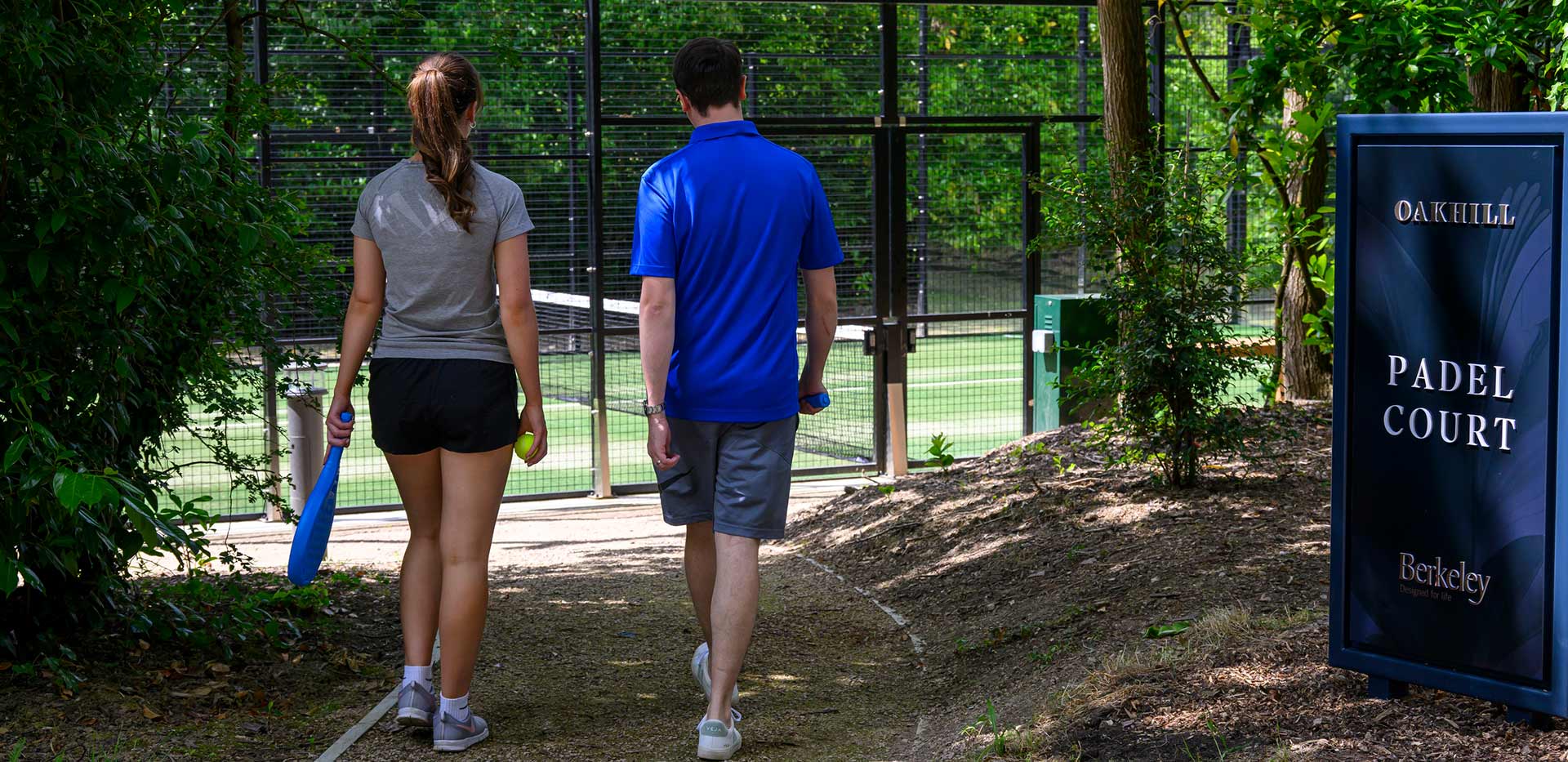 An image of people going to play padel at Oakhill