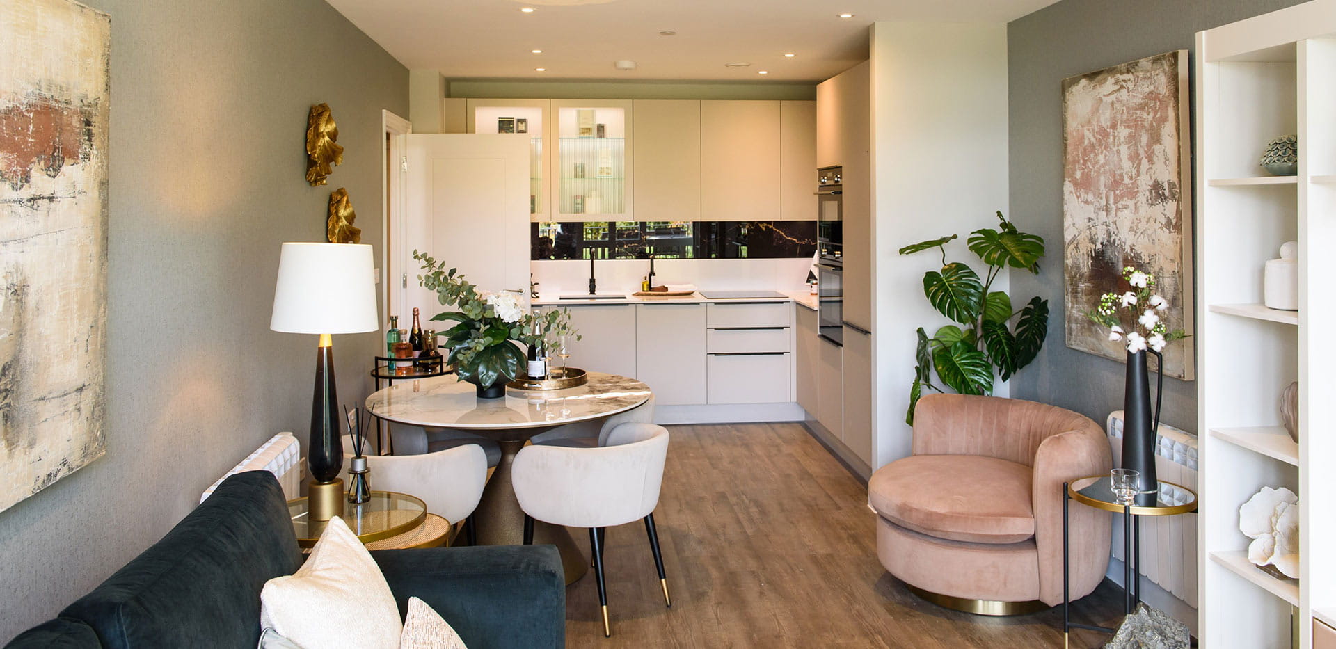 An interior Dining / Kitchen image at Nicholson House at Oakhill