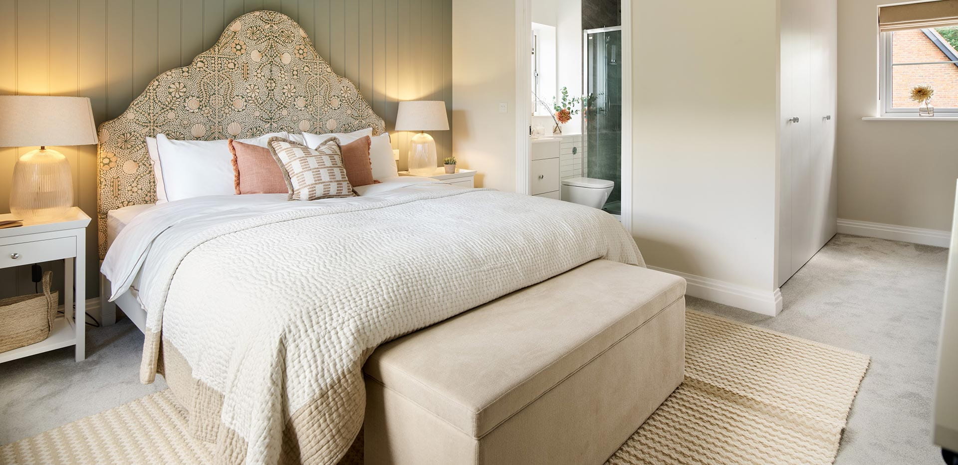 An interior Bedroom with En Suite image at Oakhill Copse