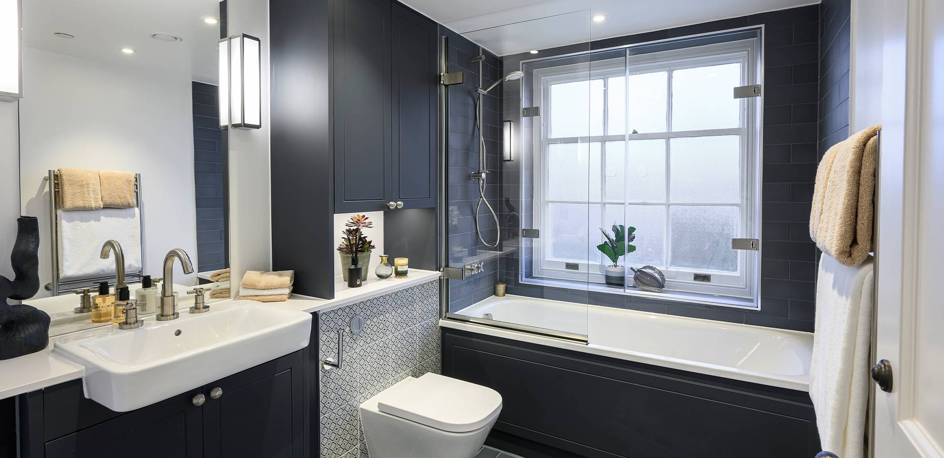 Oakhill, Oakhill House, Bathroom