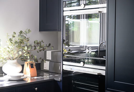 Oakhill 5 bedroom house kitchen with dark design