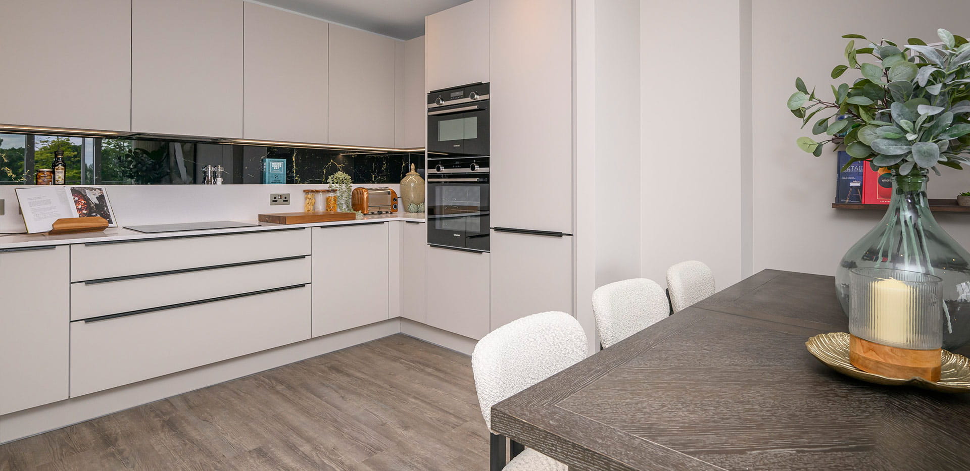 An interior Dining / Kitchen image at Oakhill 3 Bedroom Showhome