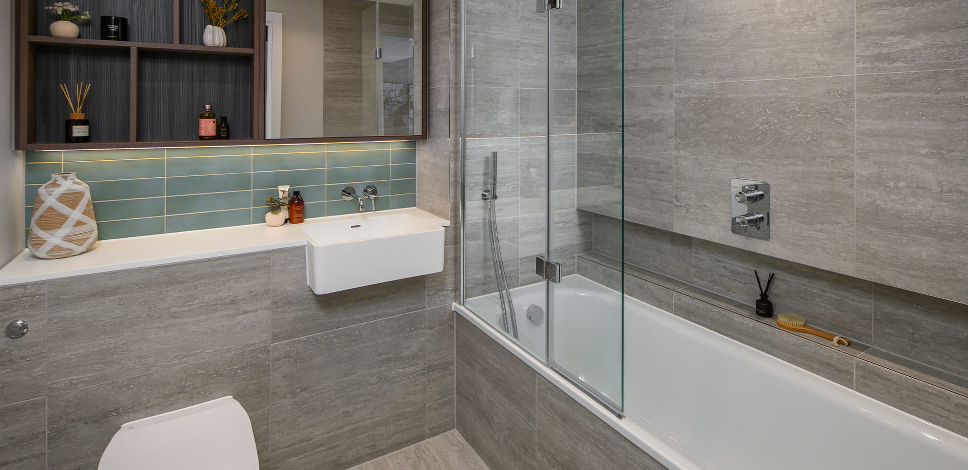 Oval Village, Interior, Bathroom