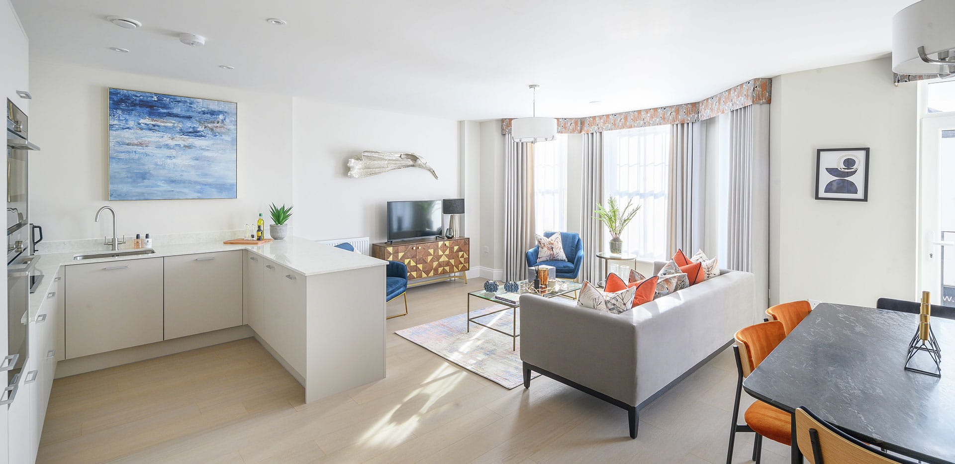 Berkeley, Quinton Court, Interior, Living / Kitchen / Dining