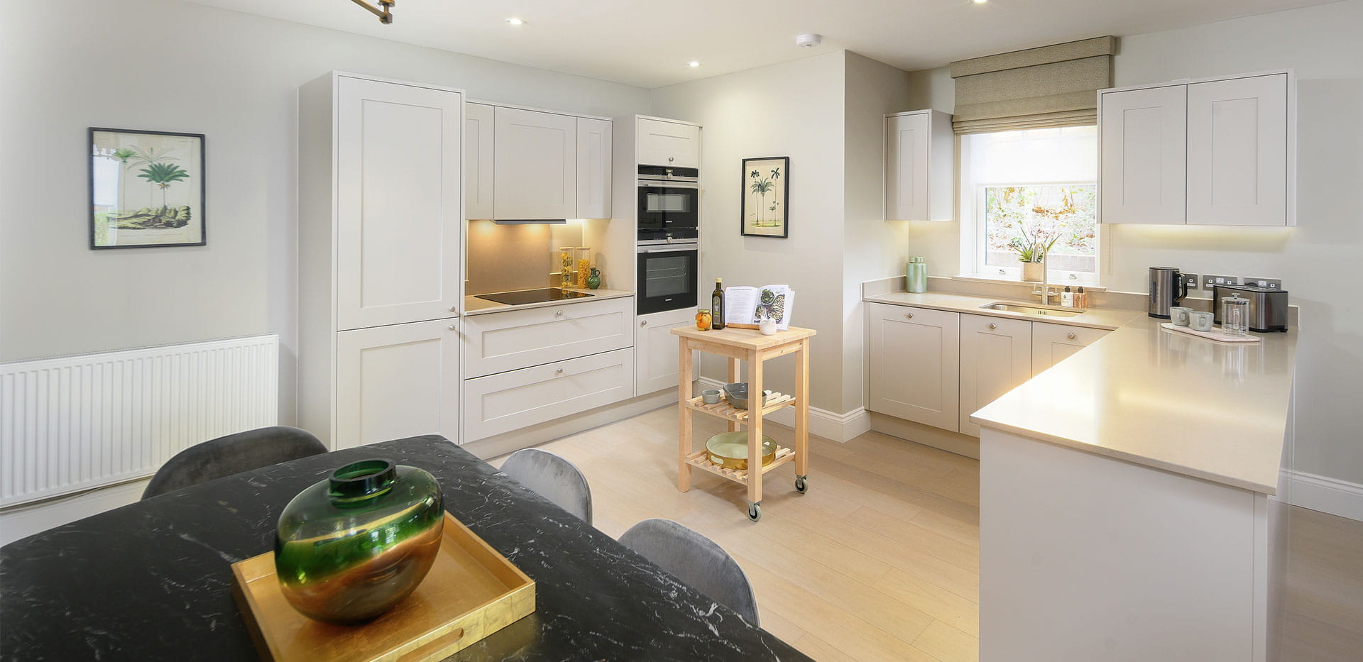 Berkeley, Quinton Court, Interior, Living / Kitchen / Dining