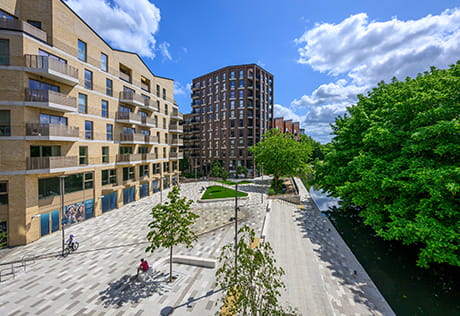 Central Reading Apartments beside the river