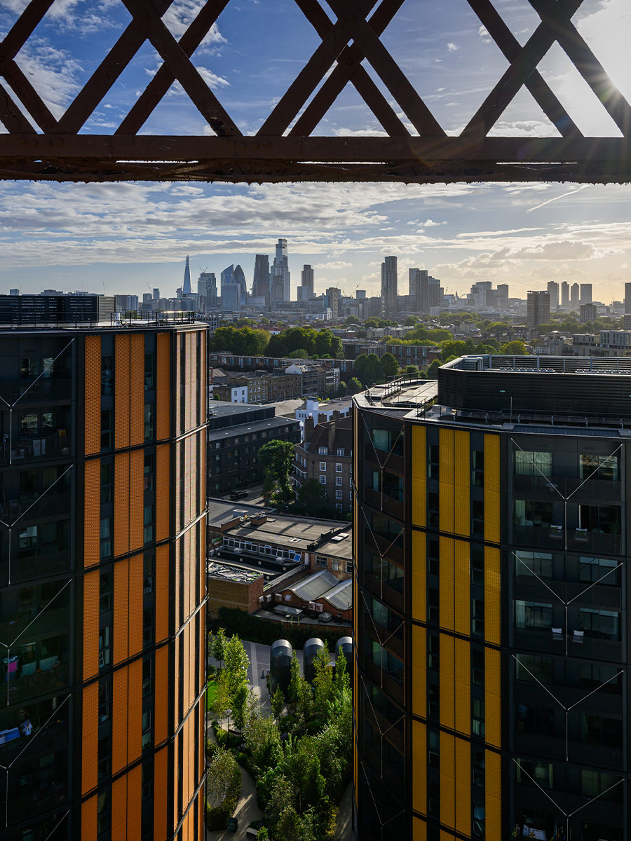 Regent's View, exterior image, high-angle view of the apartments
