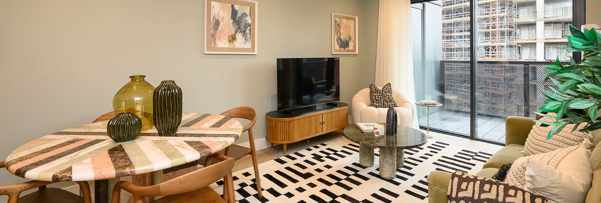 Regent's View, Property D.07.08, spacious living area