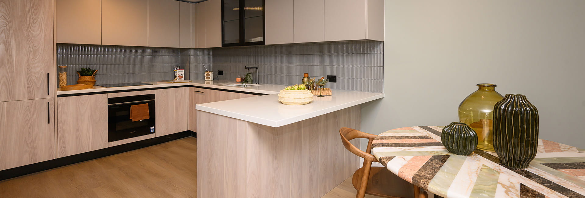 Regent's View, Property D.07.08, spacious kitchen