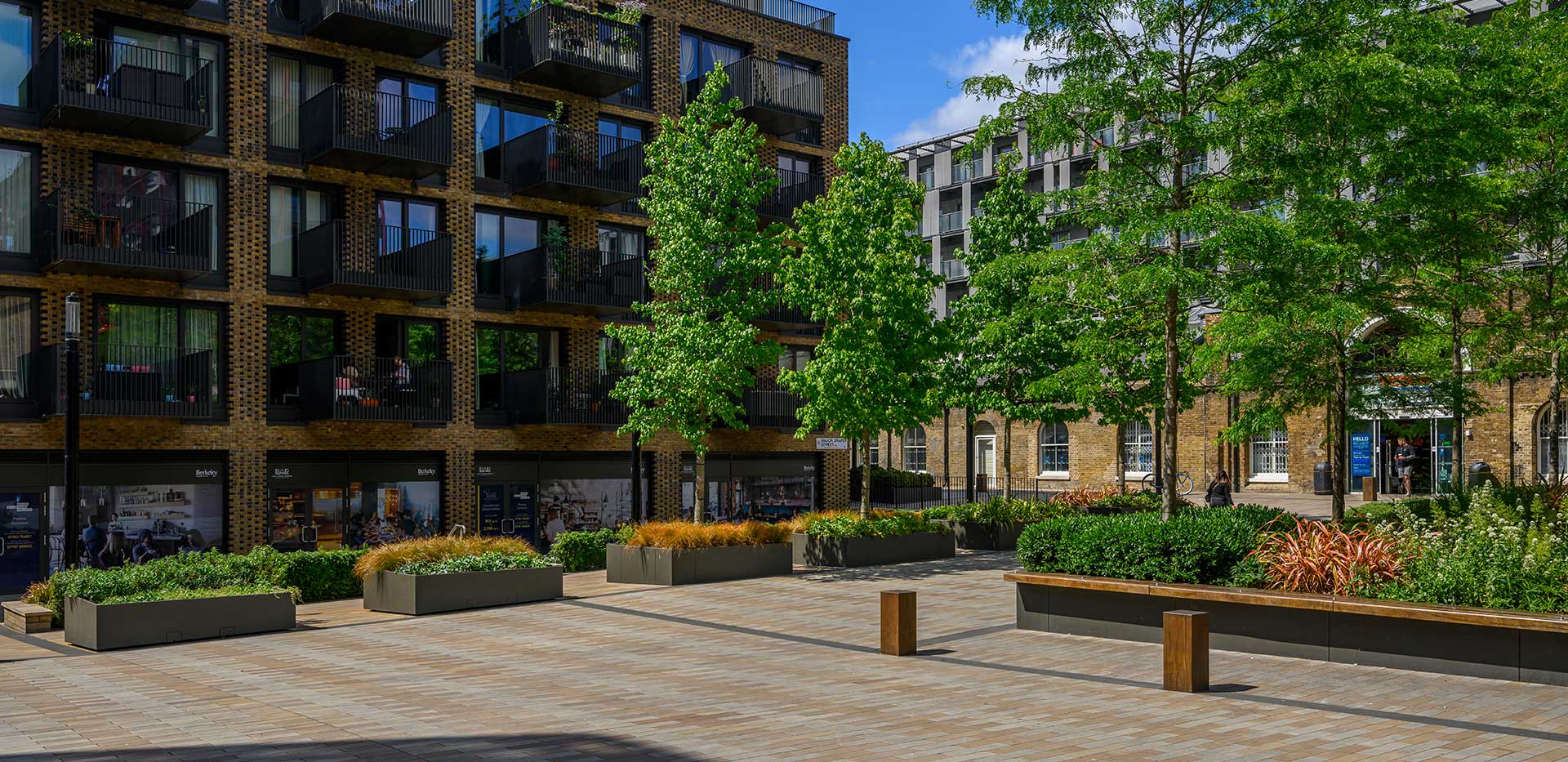 An image of the local amenities at Royal Arsenal Riverside