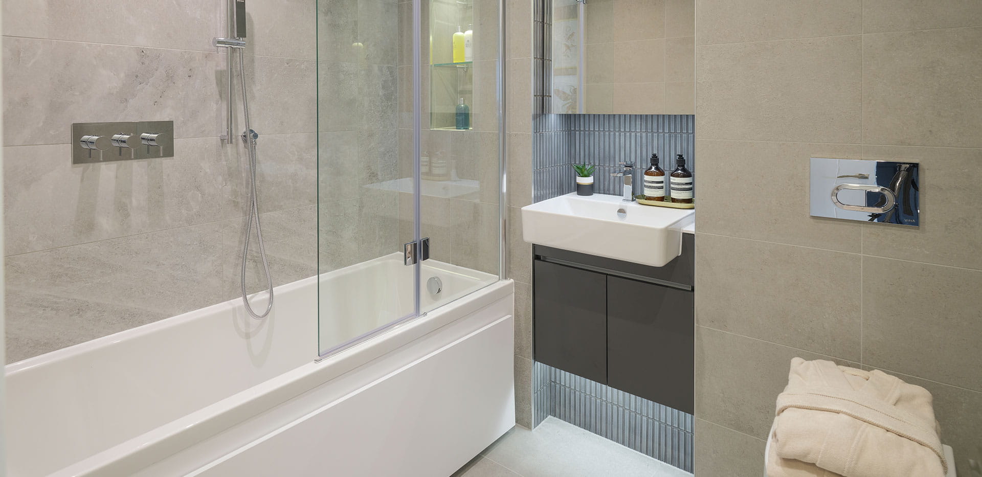 Royal Arsenal Riverside, Galley Wharf, 2 Bedroom Showhome