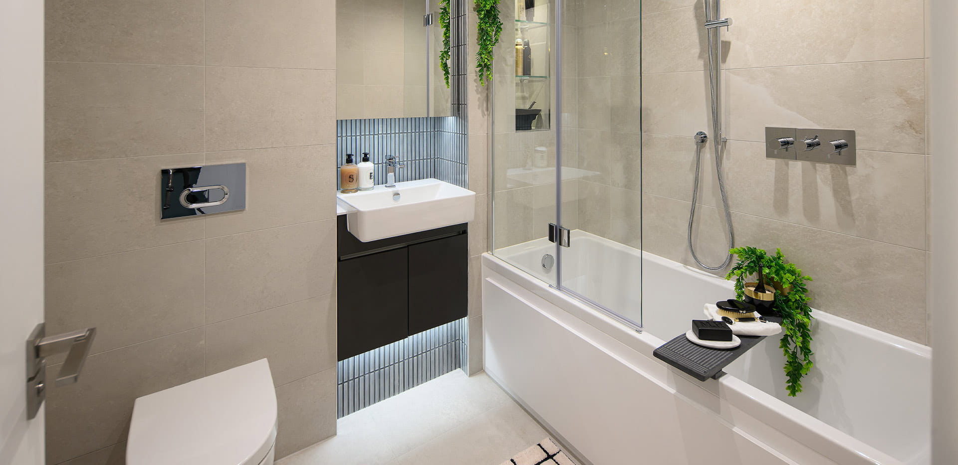 Royal Arsenal Riverside, Seafarers Wharf, Interior, Bathroom