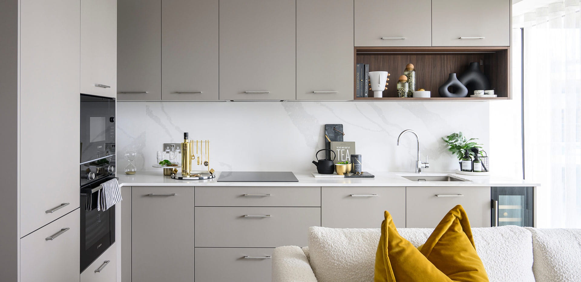 Internal image of the kitchen at Seafarers Wharf