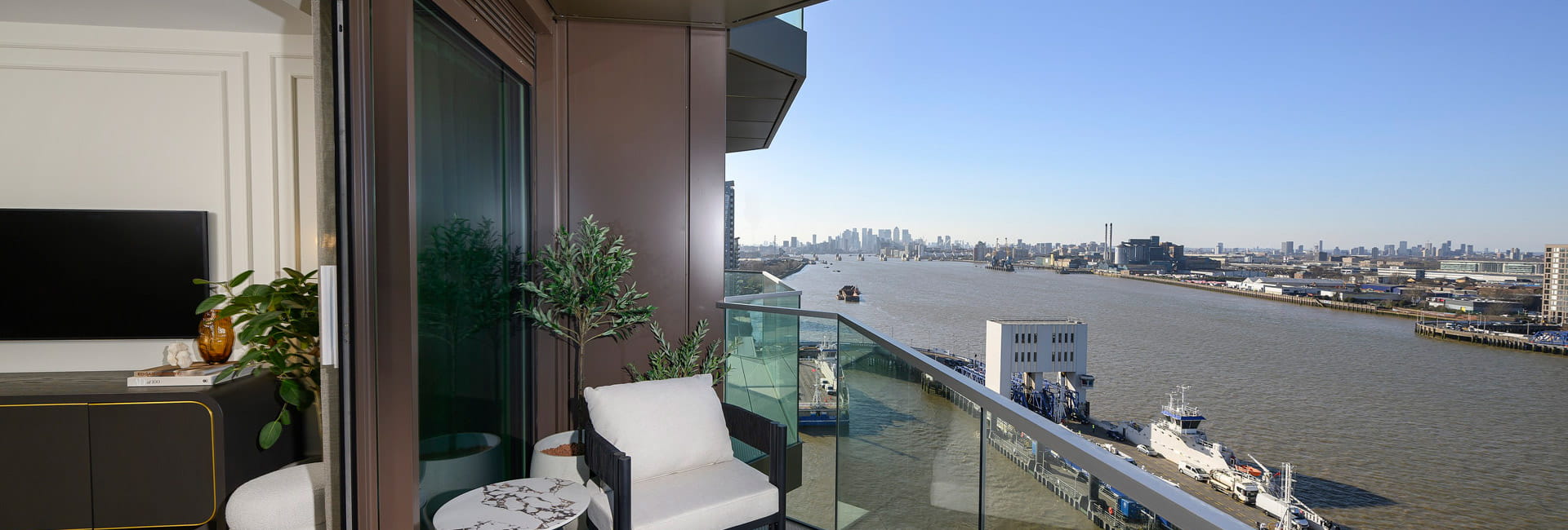 Balcony view of River Thames and city