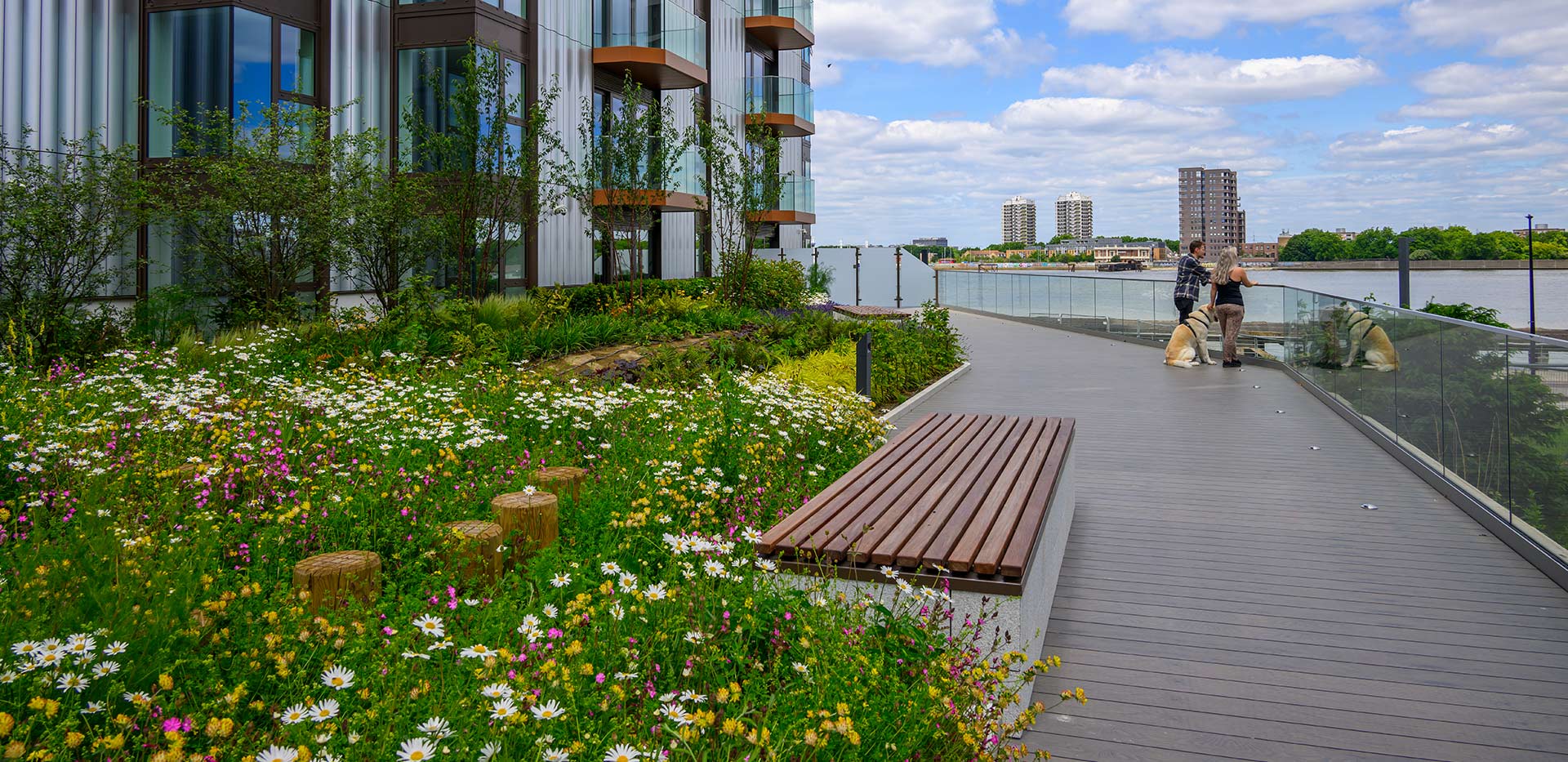 Royal Arsenal Riverside, West Quay Gardens
