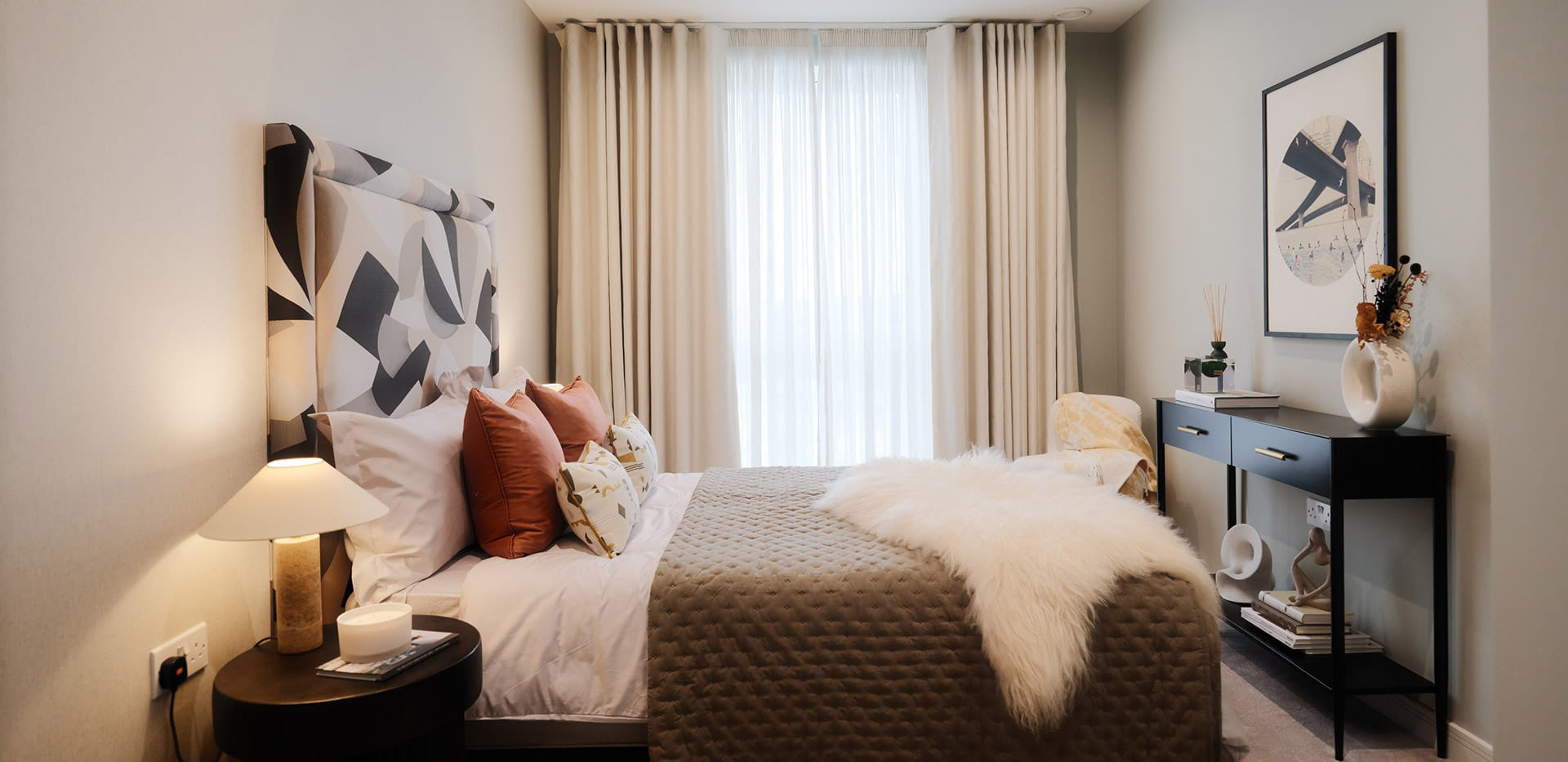 Silkstream home light and airy bedroom