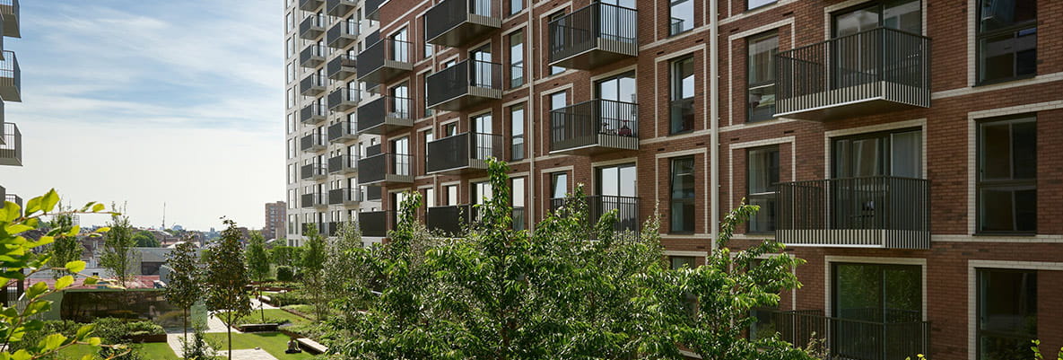 Silkstream apartments exterior images