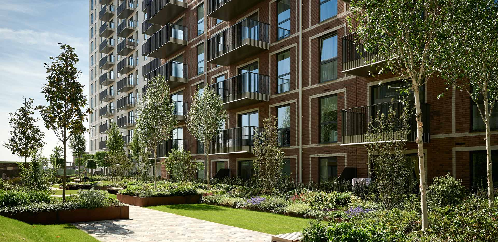 Silkstream, Lindley House, Podium Garden Exterior