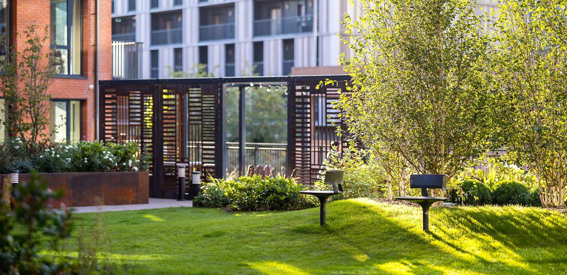 An Exterior Image of Snow Hill Wharf