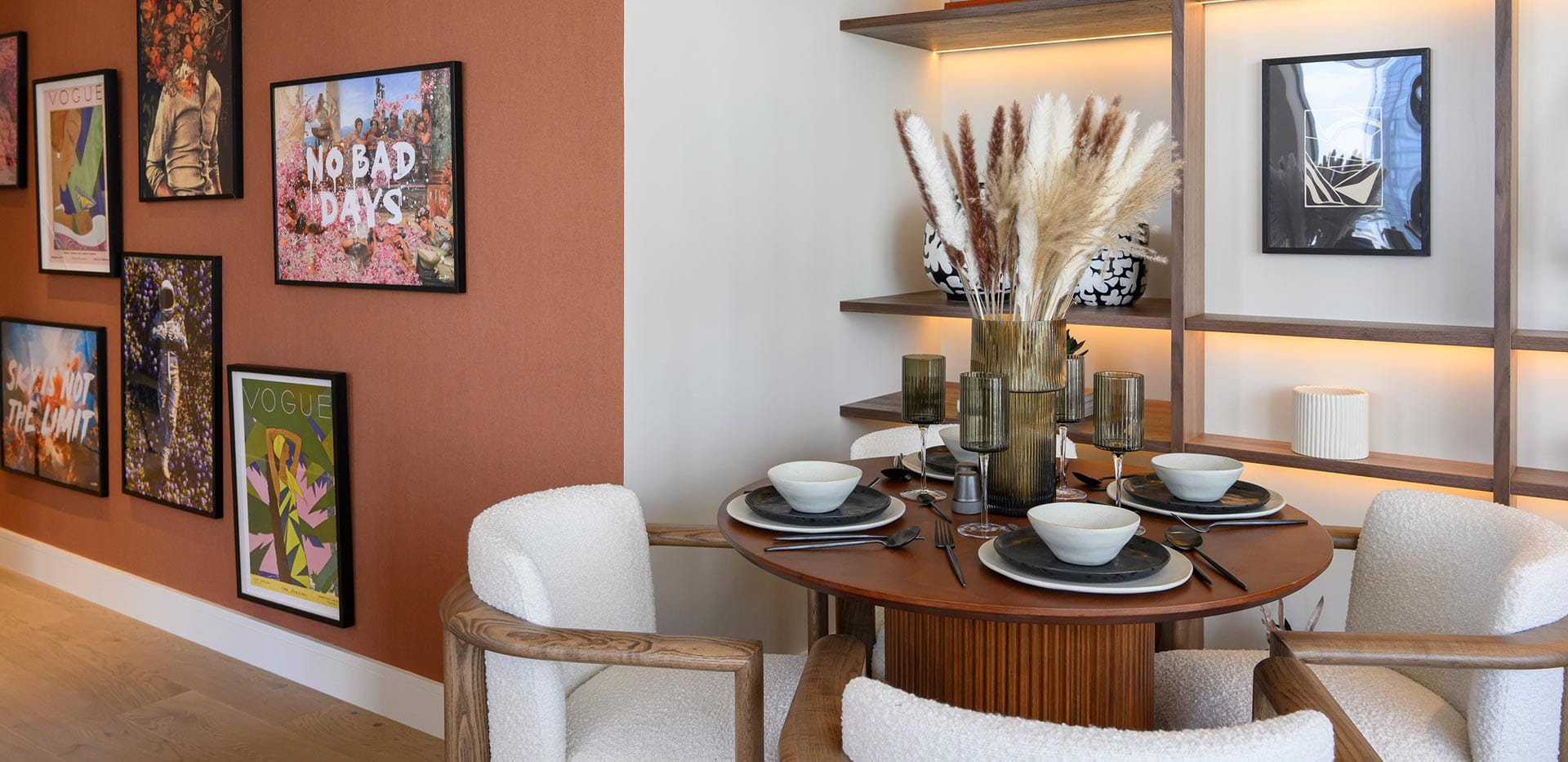 An interior Dining image at South Quay Plaza